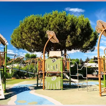 キャンプ場 Les Sables Du Midi,