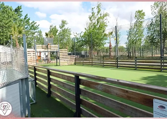 キャンプ場 Les Sables Du Midi, *