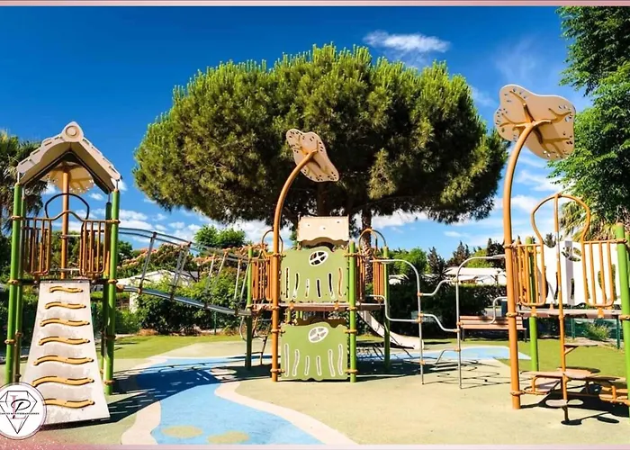 Parque de Campismo Les Sables Du Midi,